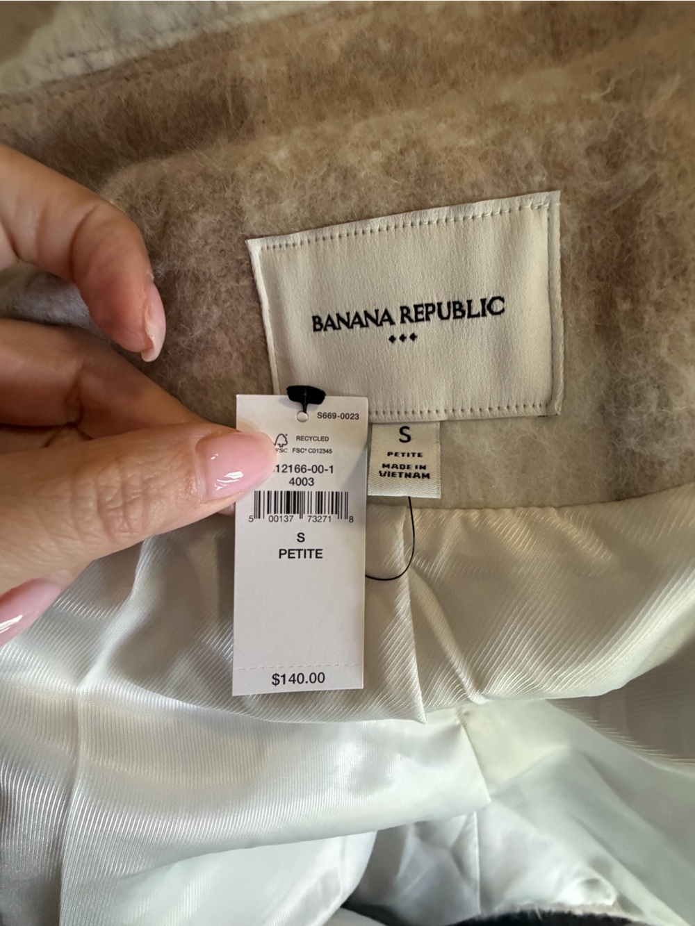 Banana Republic Cream & Tan Plaid Teddy Jacket - Picture 5 of 5